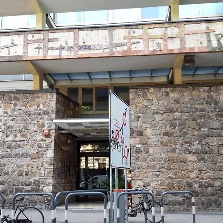 Largo Europa Apartmán *